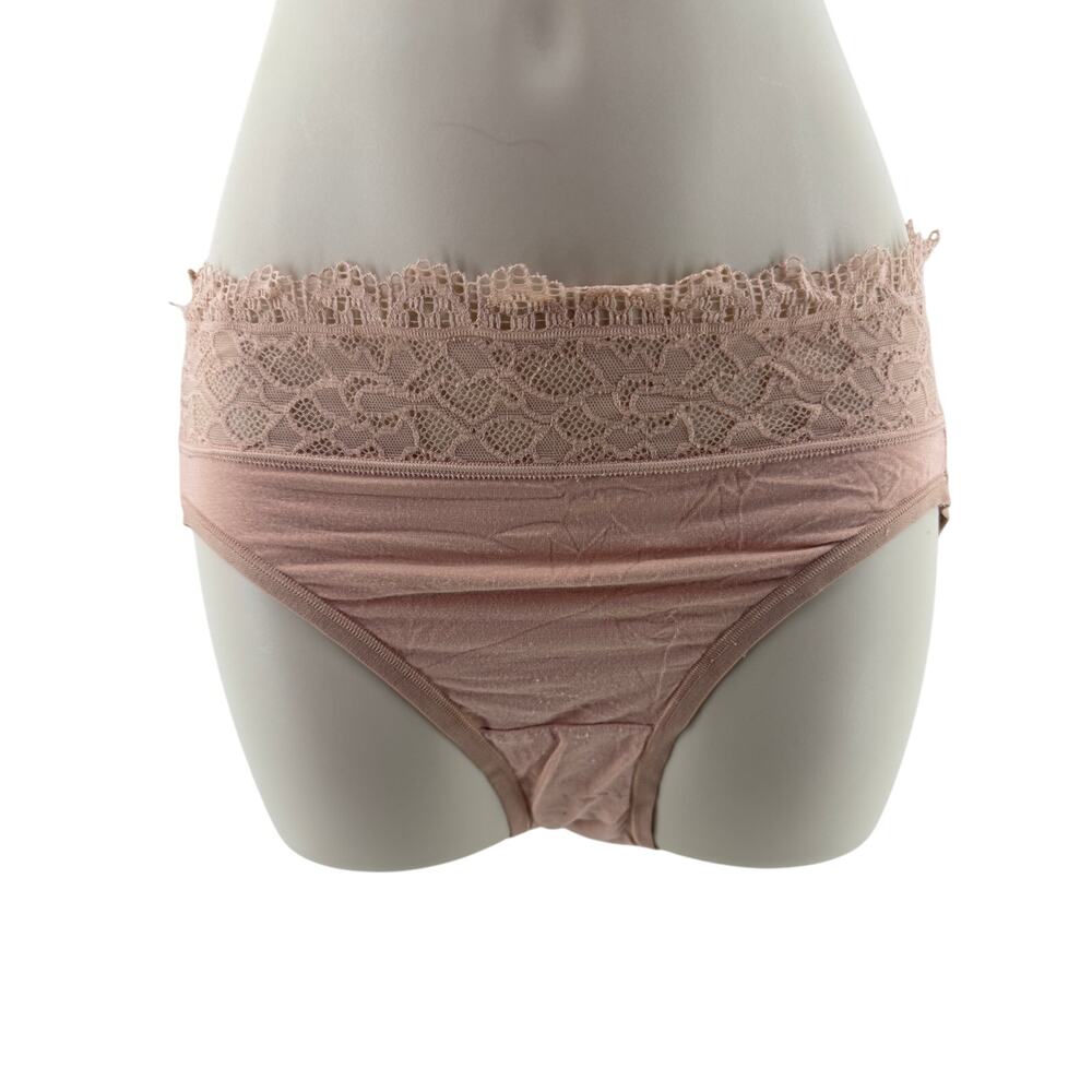 Soma Embraceable High-Leg Panty with Enchanting Lace Womens Medium